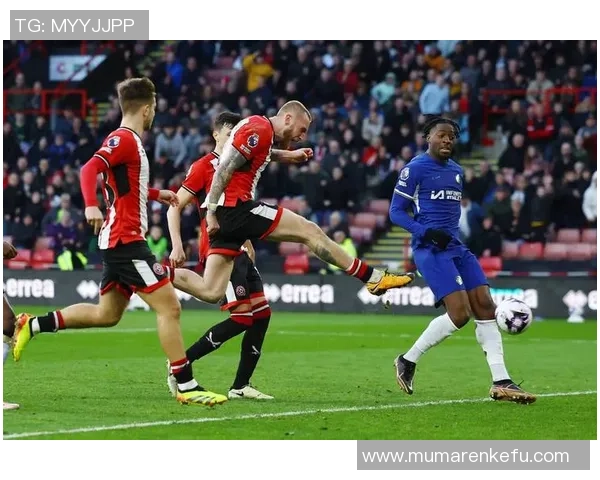 阿贾克斯与拜仁激战正酣谁能在欧冠赛场上笑到最后