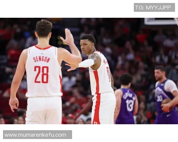 雷霆与火箭激战正酣10月30日精彩对决值得期待